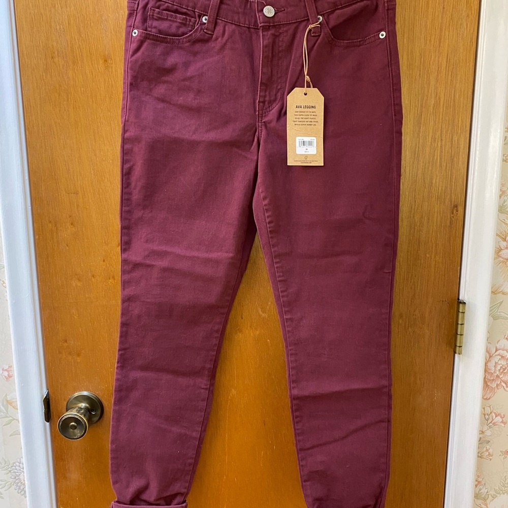 Lucky Jeans Ava Legging Maroon Burgundy NWT Size 6 Size 28